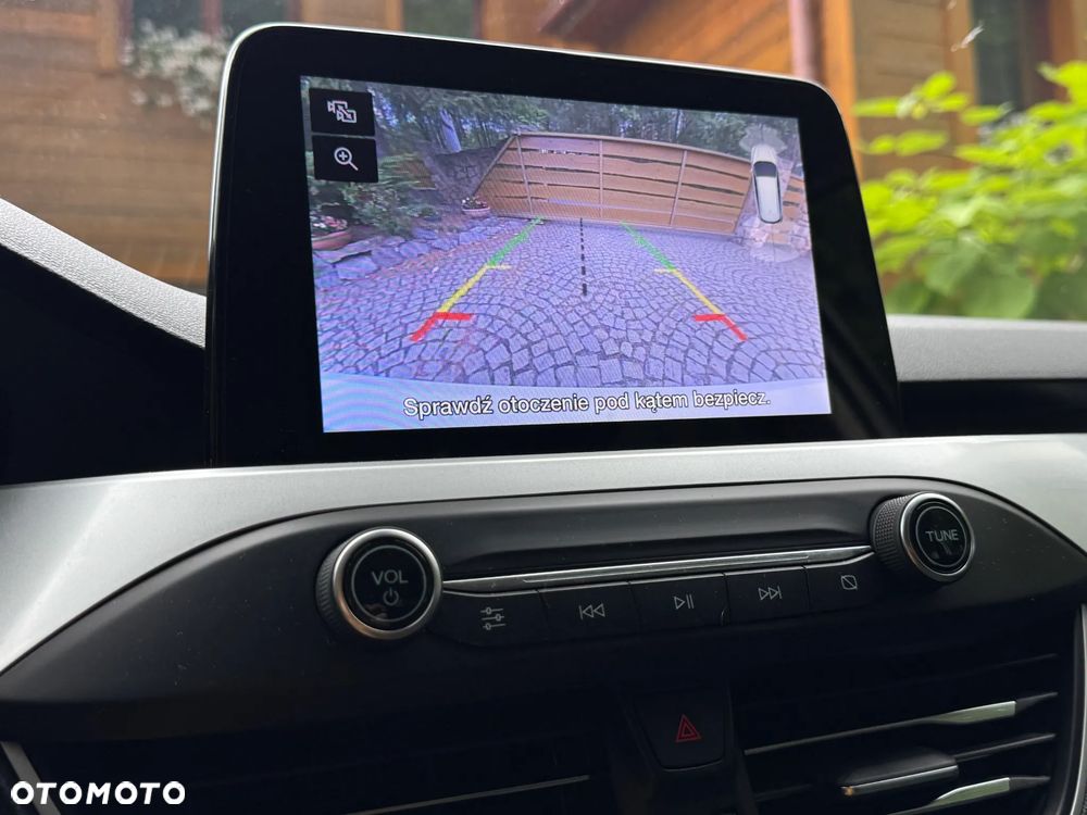 Ford Focus 1.5 EcoBlue Connected - 22