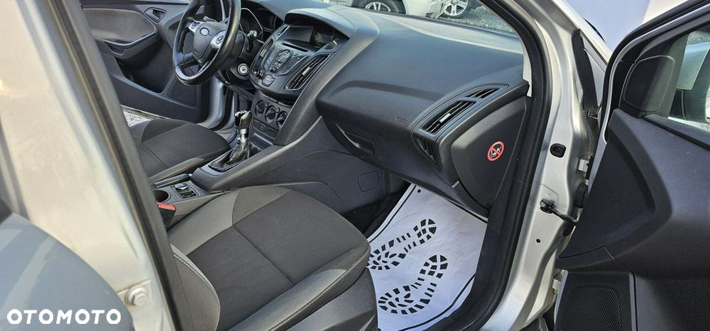 Ford Focus - 22