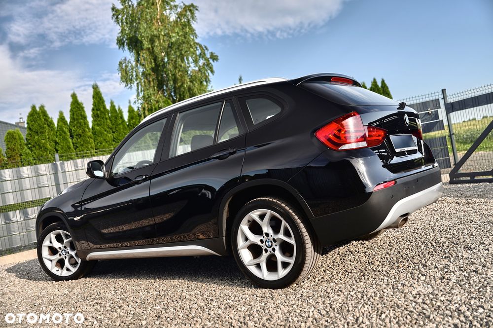 BMW X1 xDrive18d xLine - 23