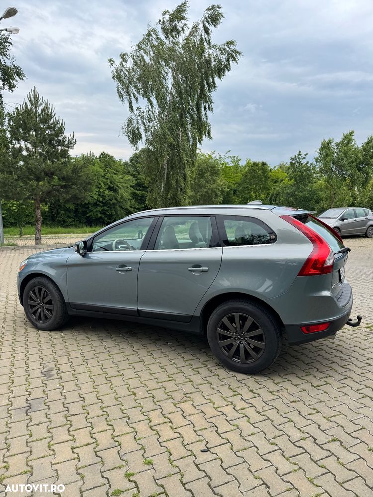 Volvo XC 60 D5 AWD Aut. Summum - 7