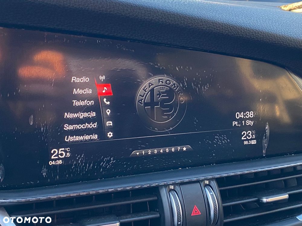 Alfa Romeo Giulia - 22