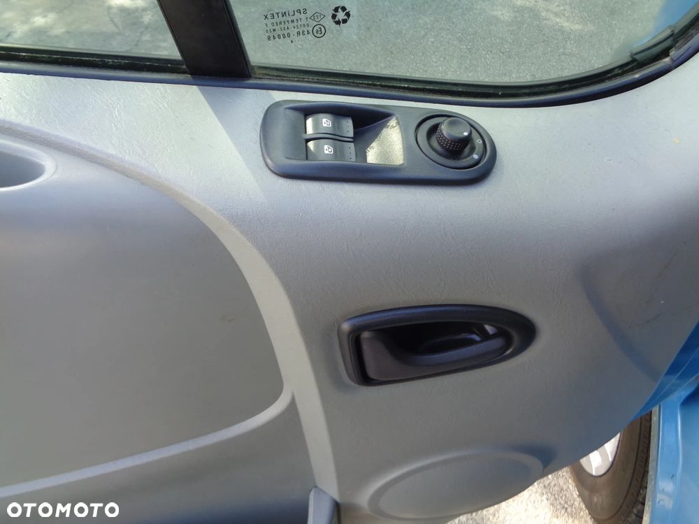 Renault trafic long - 7