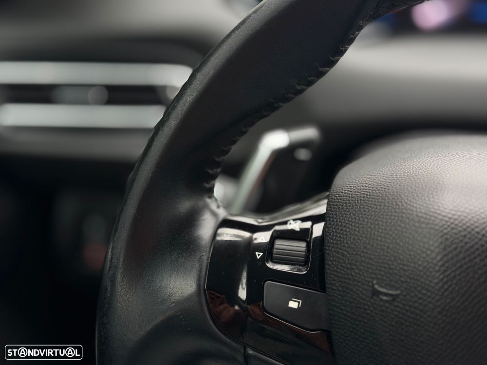 Peugeot 308 SW BlueHDi 130 EAT8 Style - 20