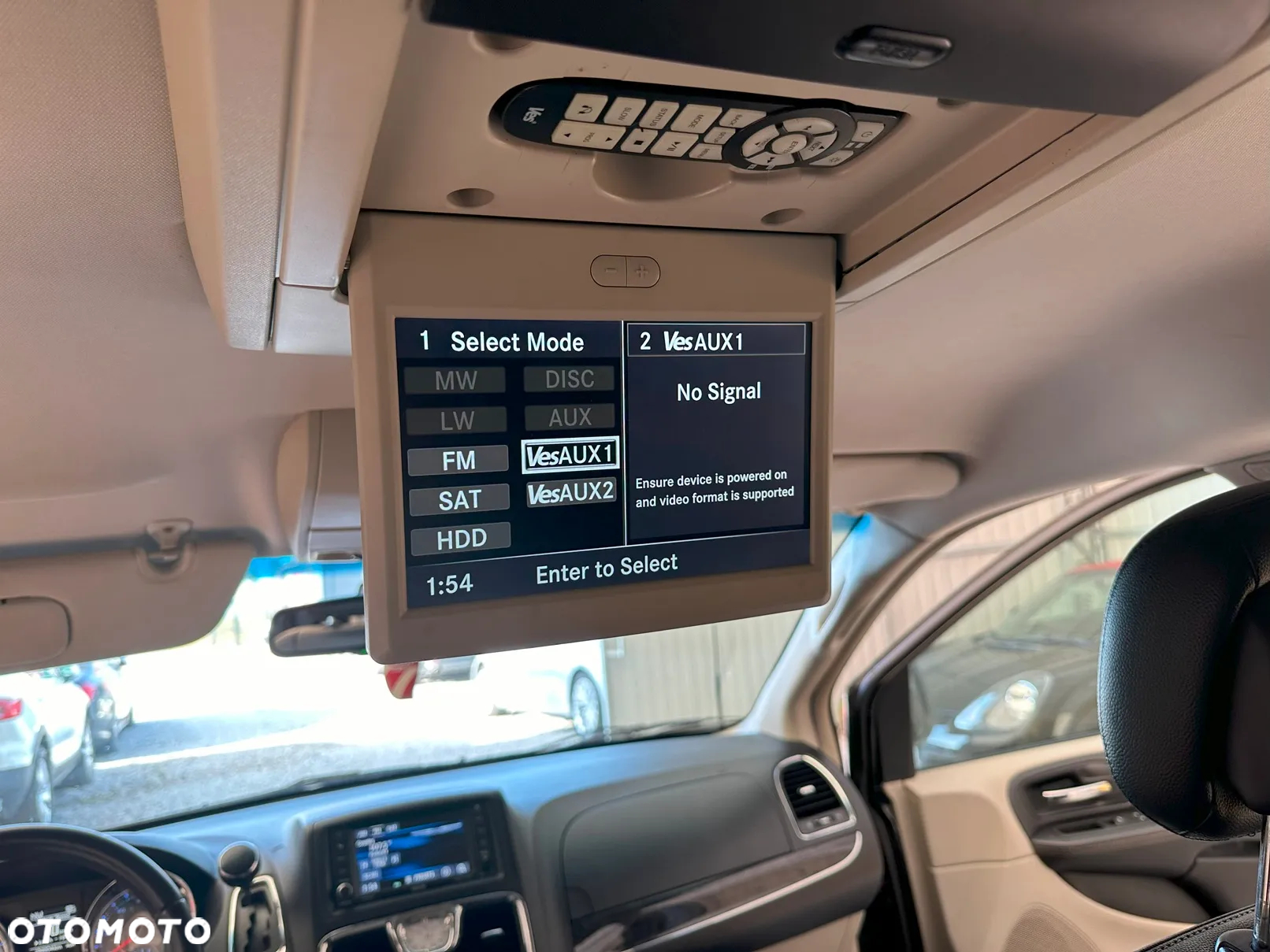 Chrysler Town & Country 3.6 Limited - 10