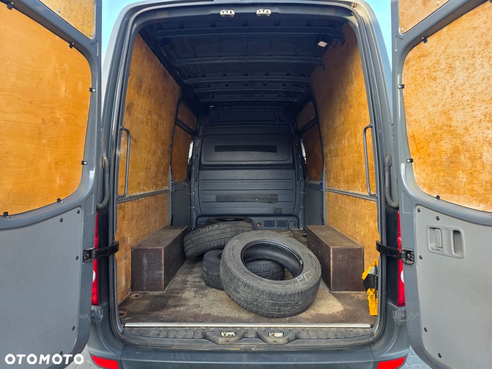 Volkswagen CRAFTER - 7