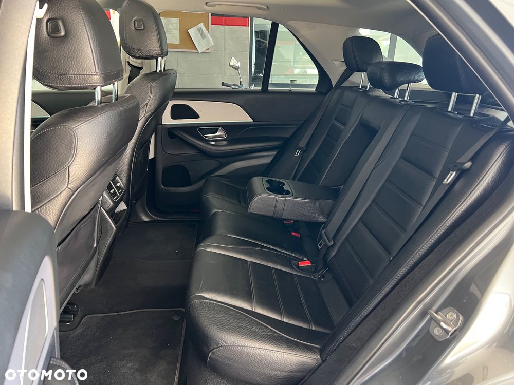 Mercedes-Benz GLE 300 d 4Matic 9G-TRONIC AMG Line - 18