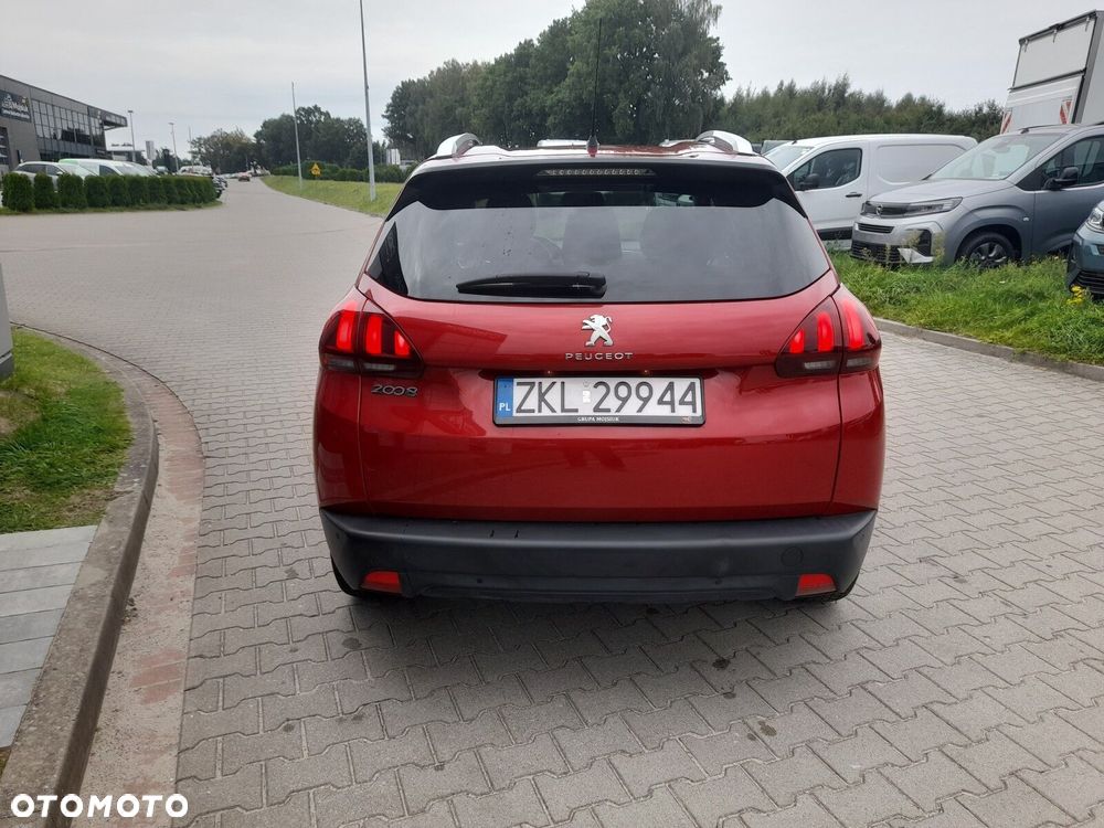 Peugeot 2008 1.2 Pure Tech Style S&S EAT6 - 6