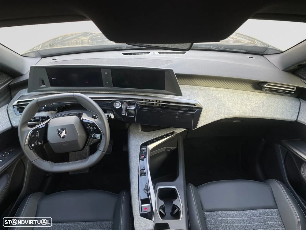 Peugeot 5008 1.2 Hybrid Allure e-DCS6 - 11