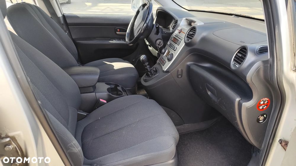 Kia Carens 2.0 CRDi Freedom 7os - 11