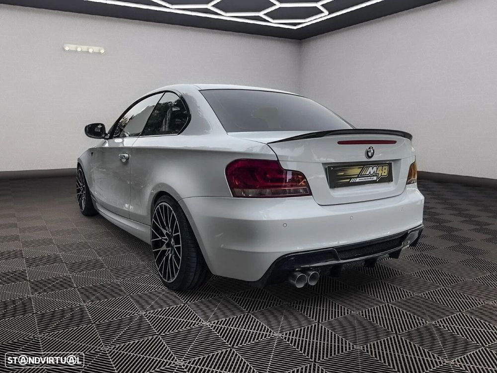 BMW 118 d Pack M - 5