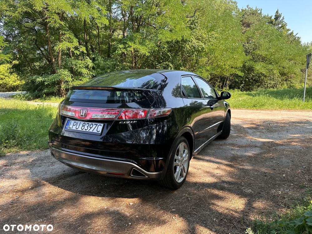 Honda Civic 1.8i-VTEC Sport - 6