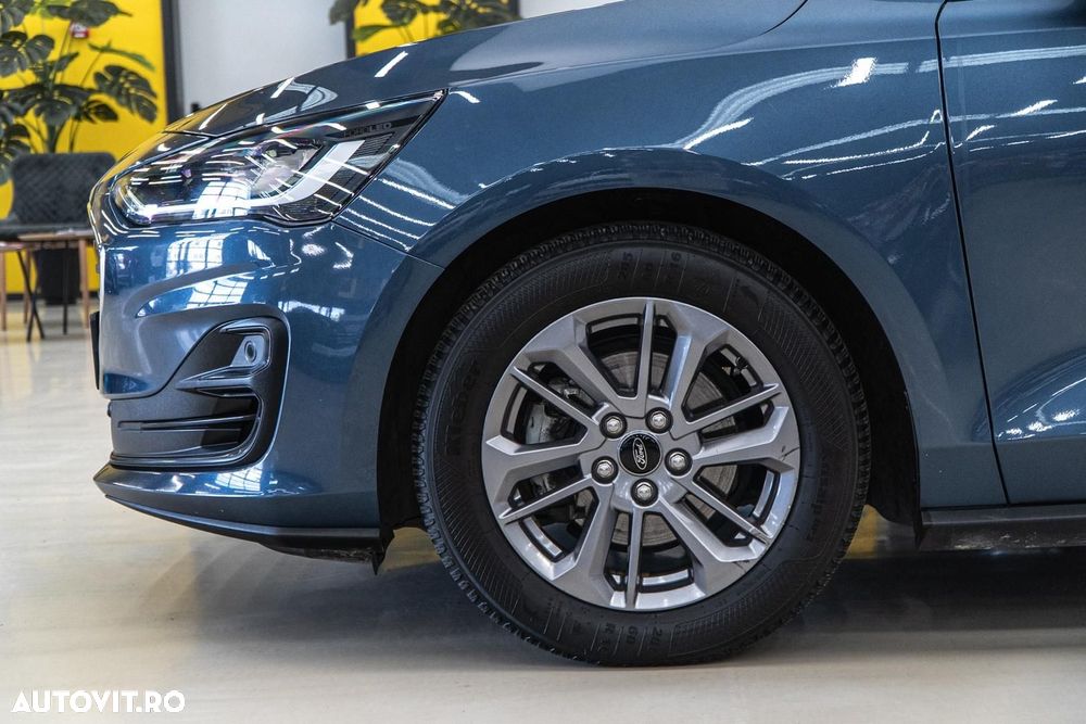 Ford Focus 1.0 EcoBoost 7DCT MHEV Titanium - 41