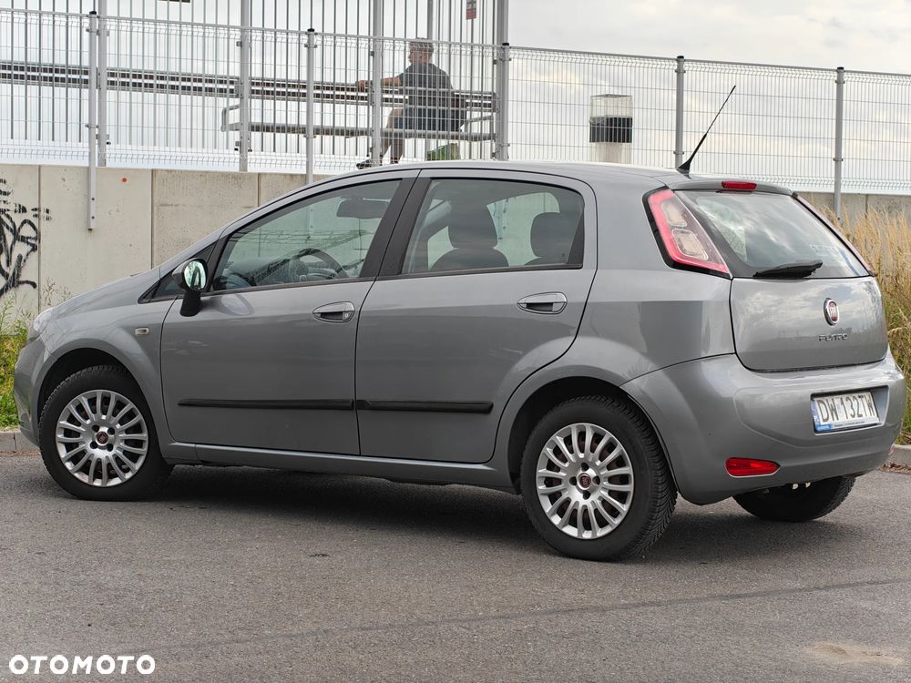 Fiat Punto 1.4 Easy S&S - 3