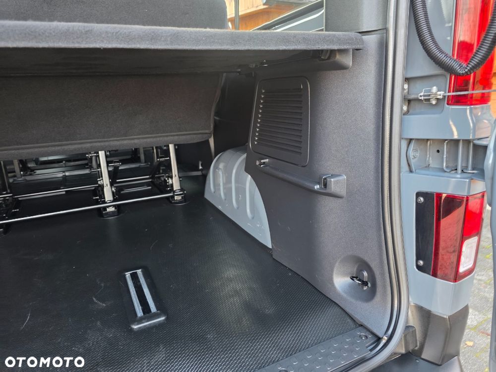 Renault Trafic - 31
