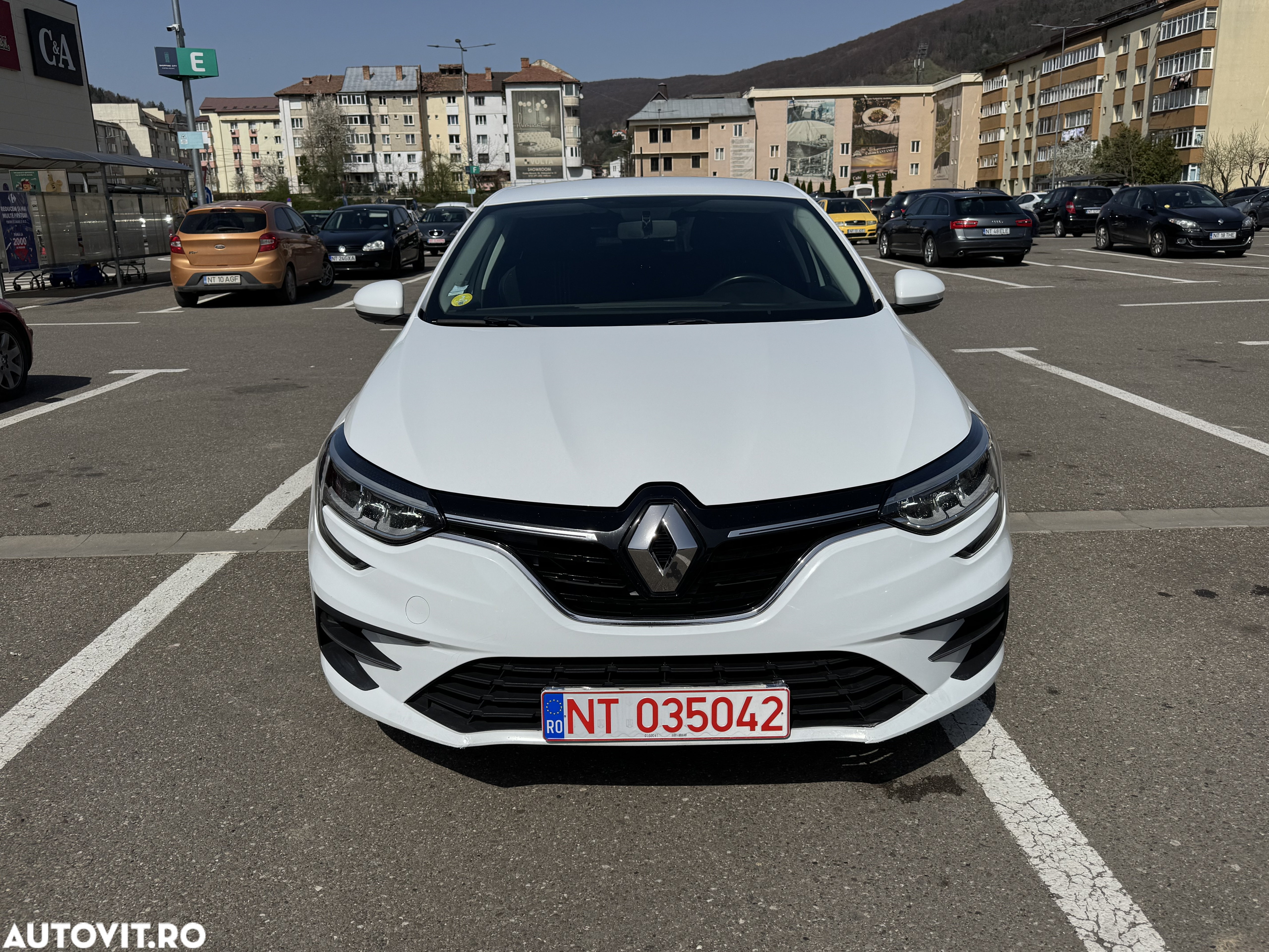 Renault Megane BLUE dCi 115 GT LINE - 2