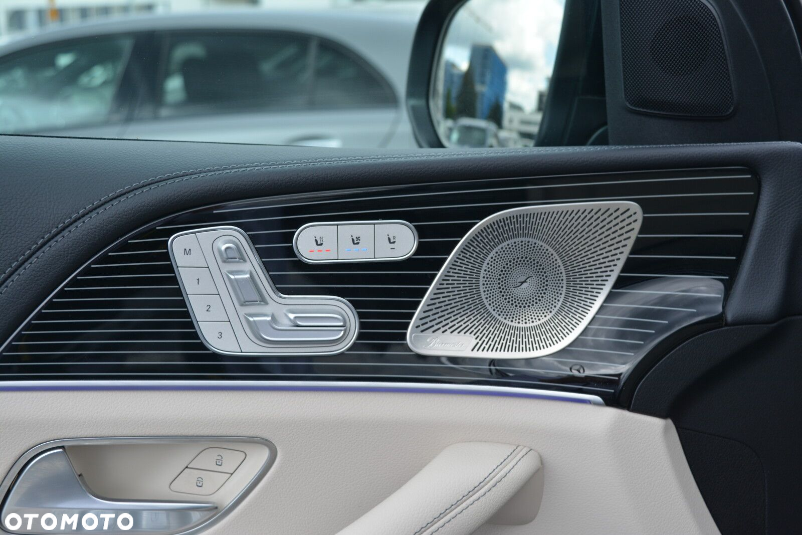 Mercedes-Benz GLE - 16