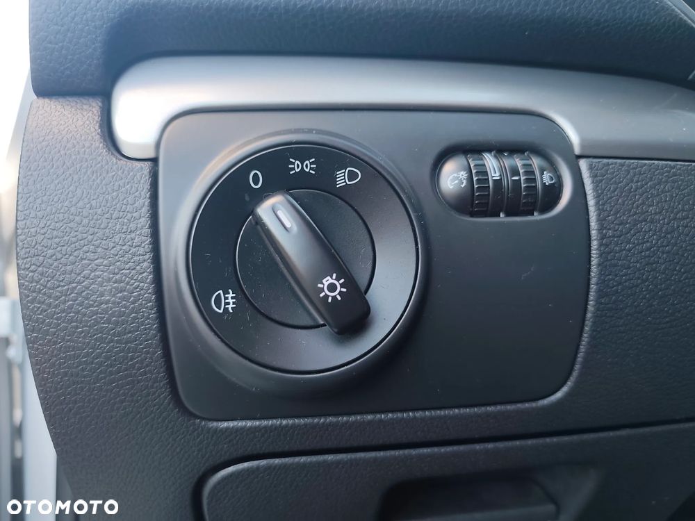 Volkswagen Golf 1.6 United - 10