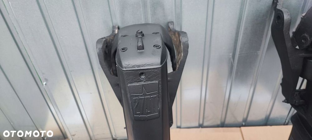 Przekładnia Zetka spodzina że śrubą Volvo Penta 270 - 9