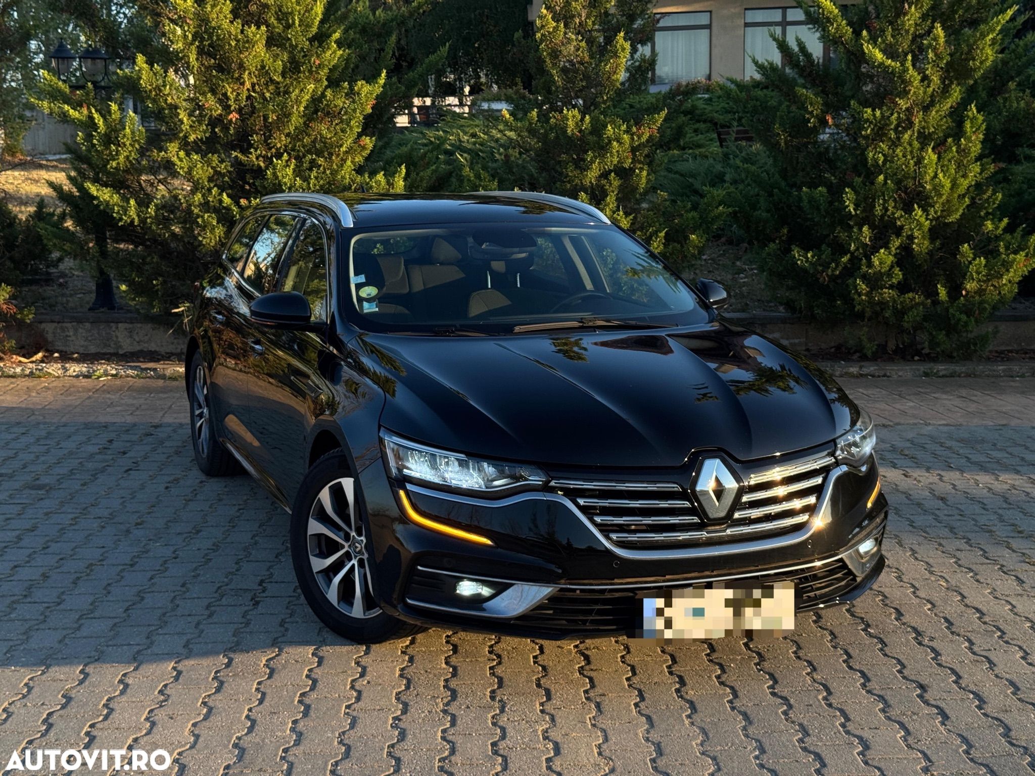 Renault Talisman Grandtour BLUE dCi 160 EDC BUSINESS EDITION - 1