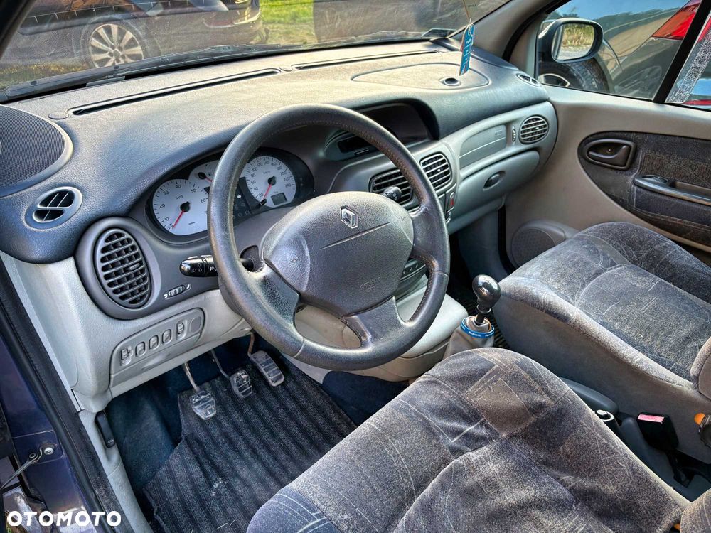 Renault Scenic - 7
