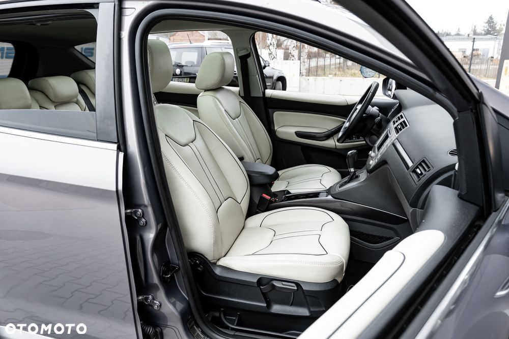 Ford Kuga 2.0 TDCi 4x4 Individual - 23