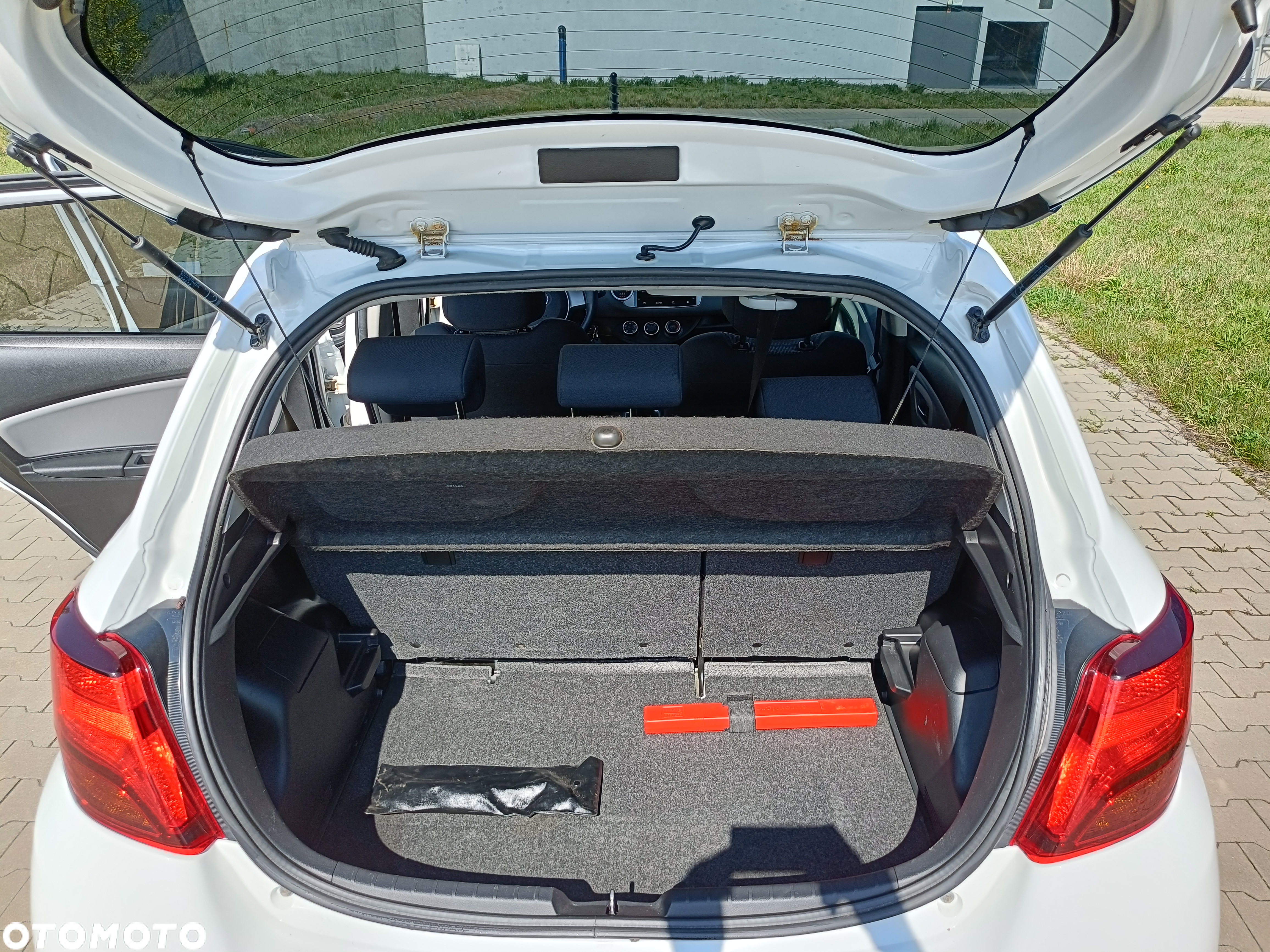 Toyota Yaris 1.0 Active - 22