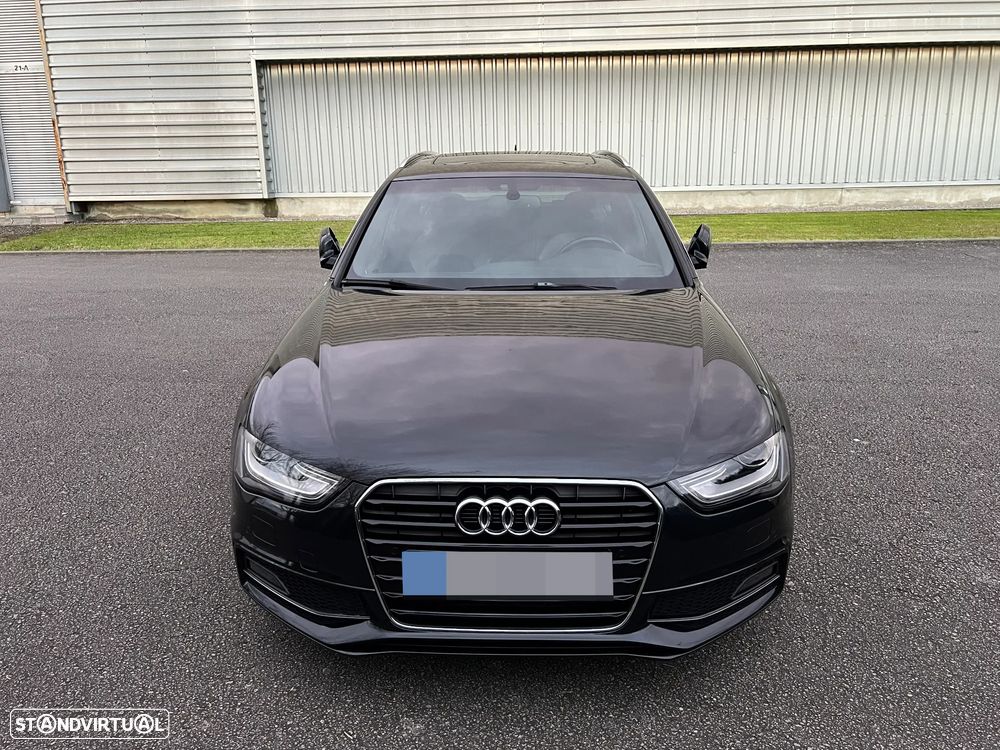 Audi A4 Avant 2.0 TDI S-line - 2