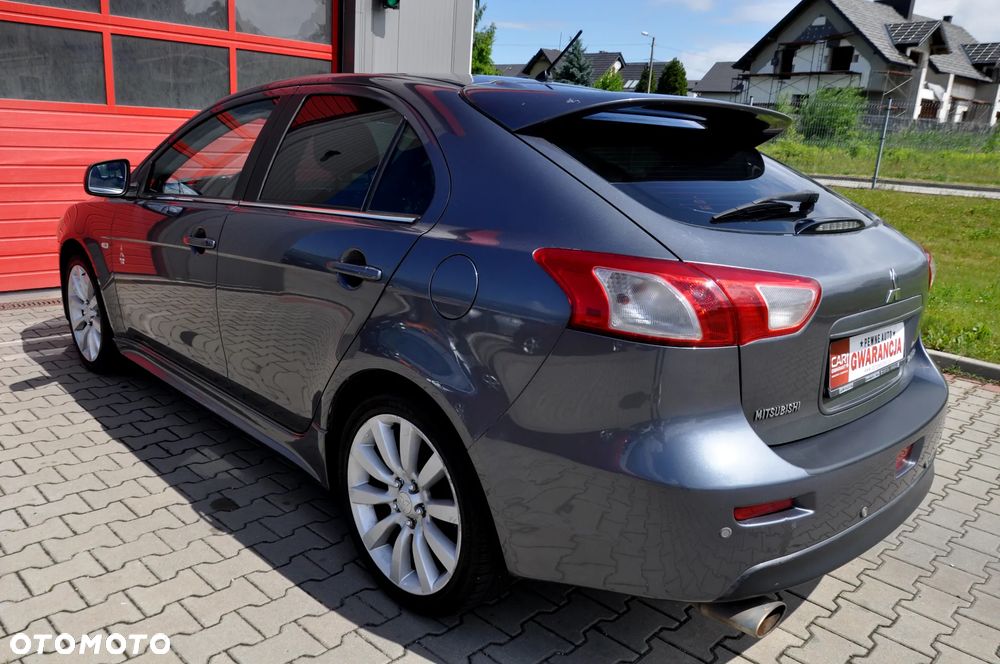 Mitsubishi Lancer 1.8 CVT Intense - 19