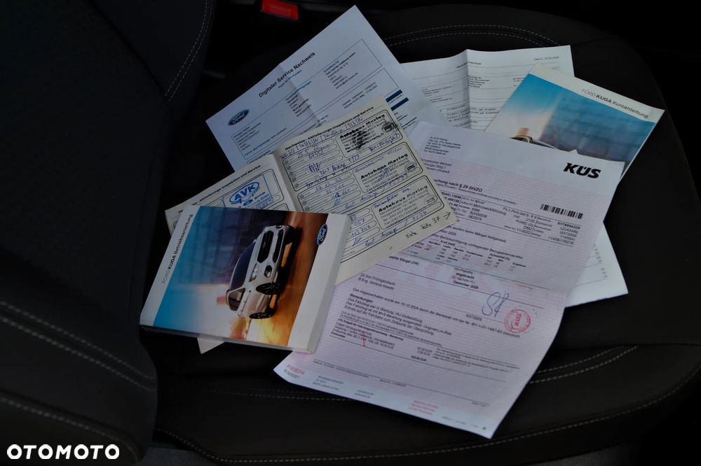 Ford Kuga - 40
