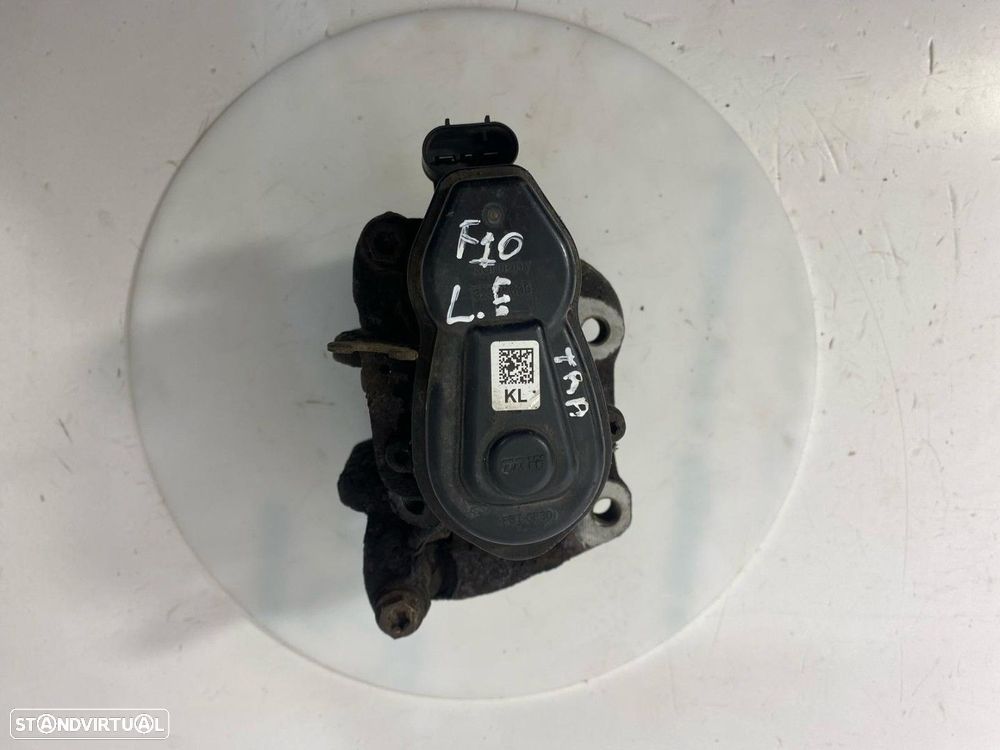 Pinças de travão Esq Trás BMW 5 (F10) 520 d REF. 32345699 - 3