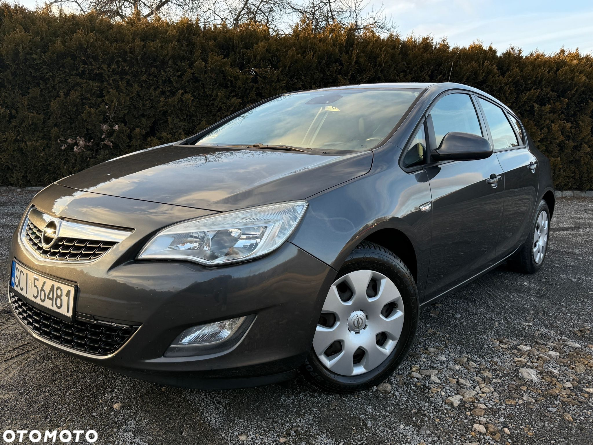 Opel Astra IV 1.6 Cosmo - 36