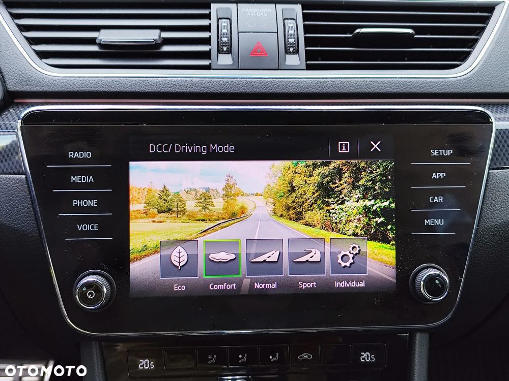 Skoda Superb 2.0 TSI 4x4 Sportline DSG - 17