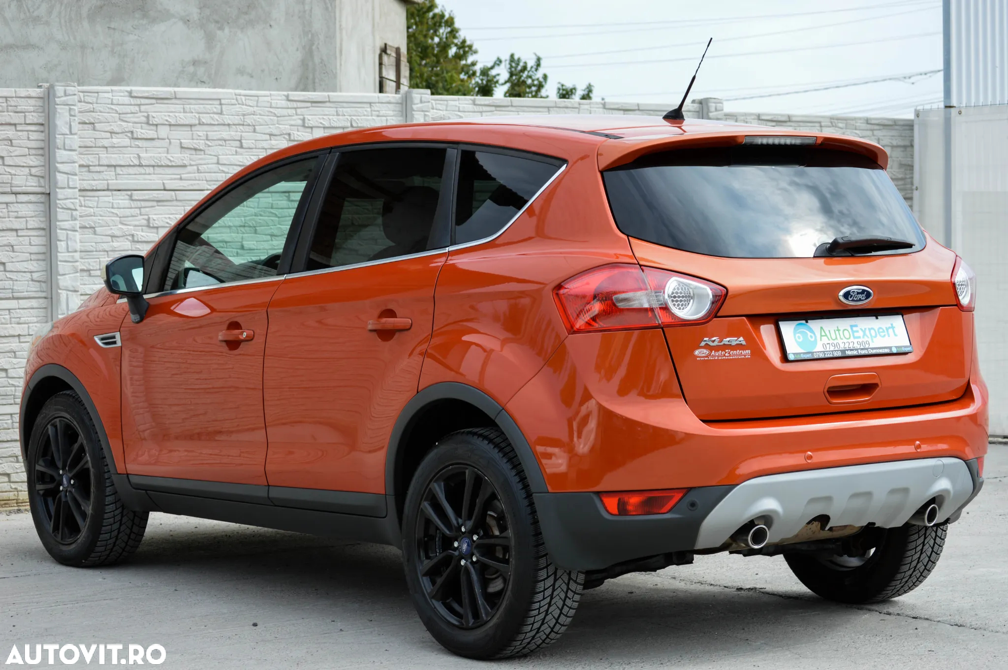 Ford Kuga 2.0 TDCi 4WD Trend - 26