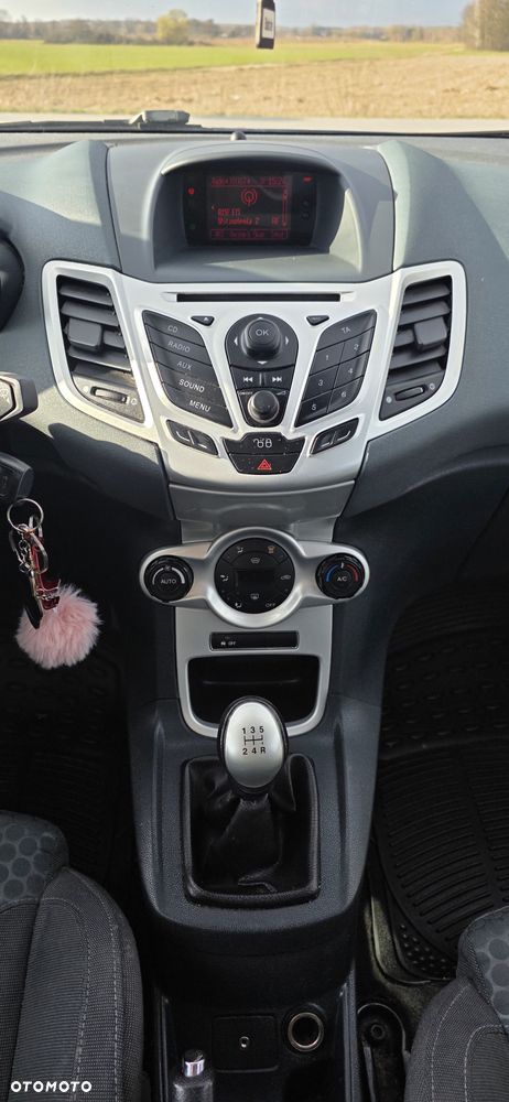 Ford Fiesta 1.6 TDCi Sport - 13