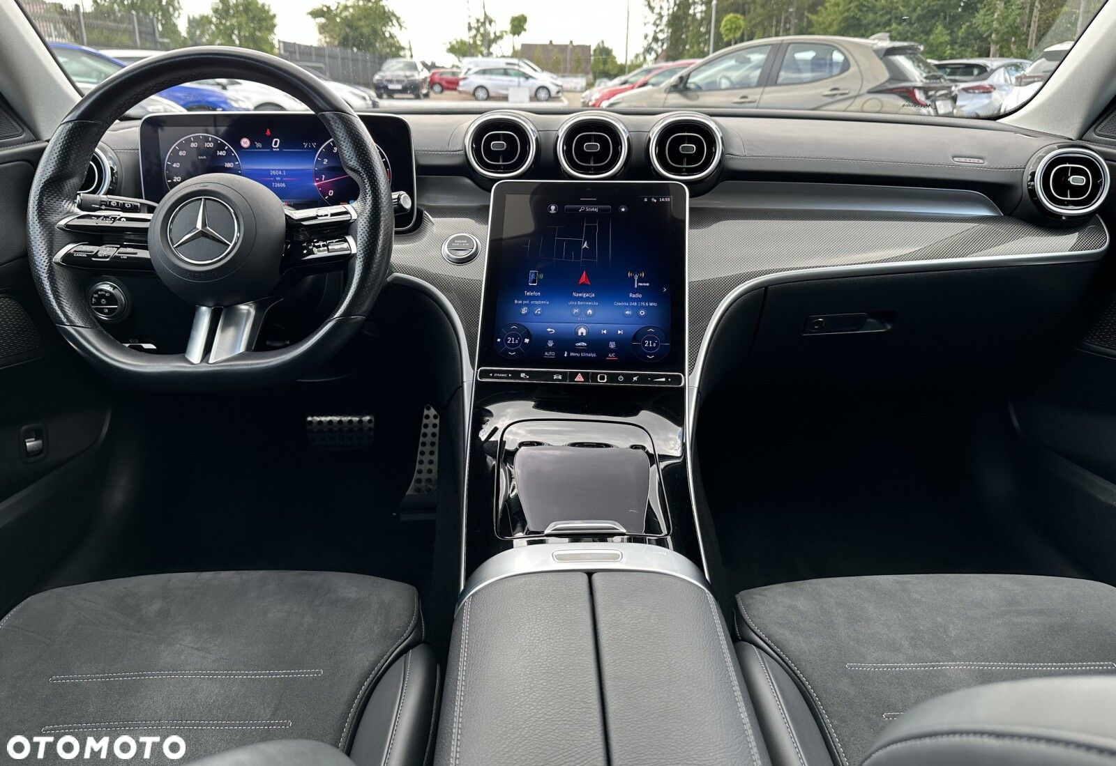 Mercedes-Benz Klasa C 200 mHEV AMG - 13