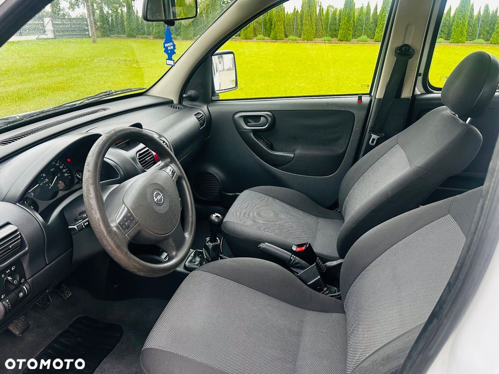 Opel Combo Tour Enjoy - 17
