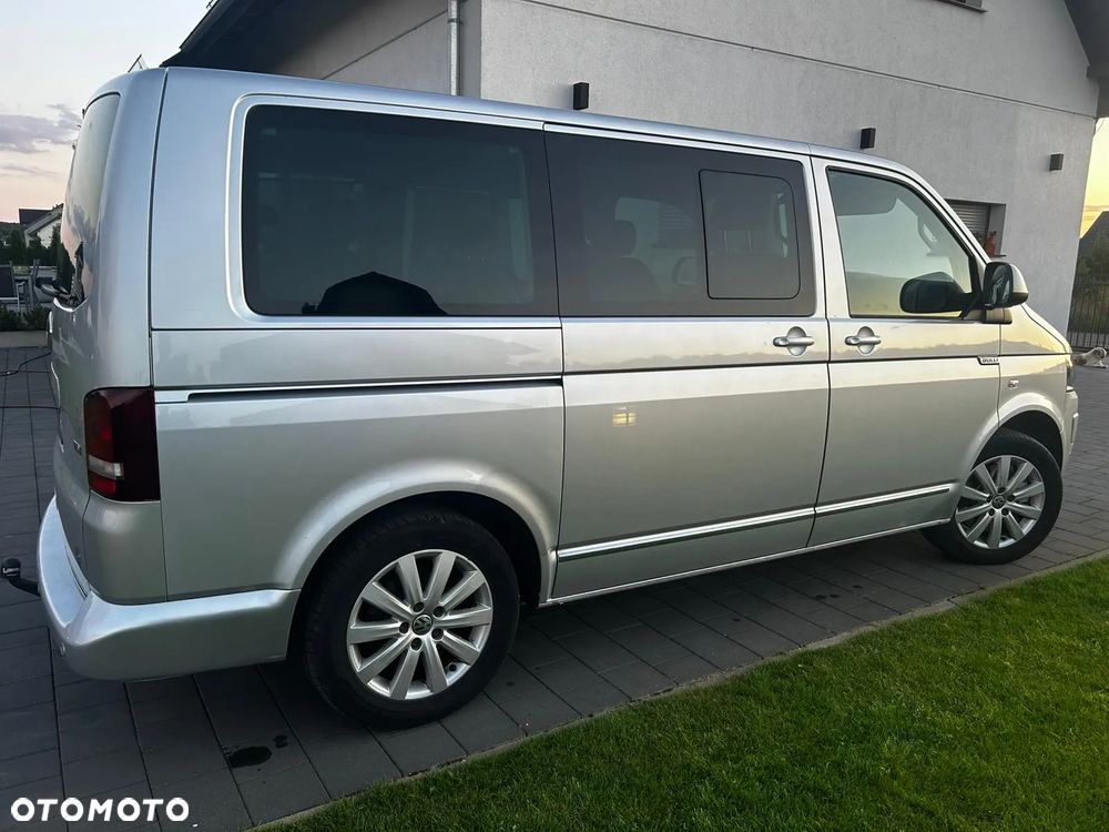 Volkswagen Multivan - 7