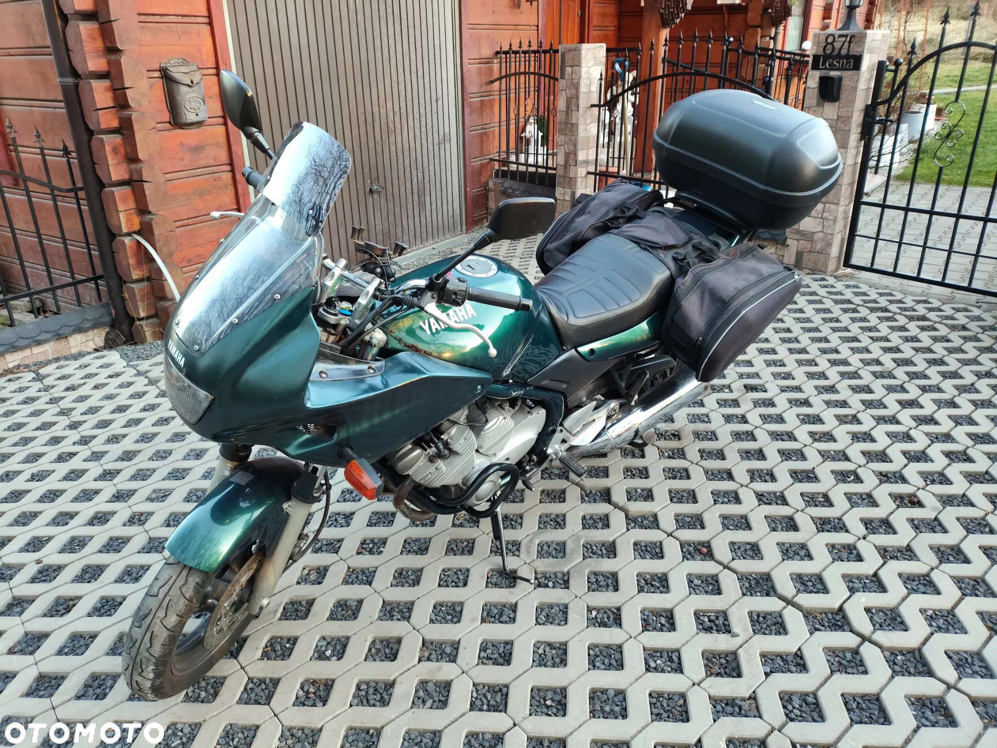 Yamaha XJ - 2