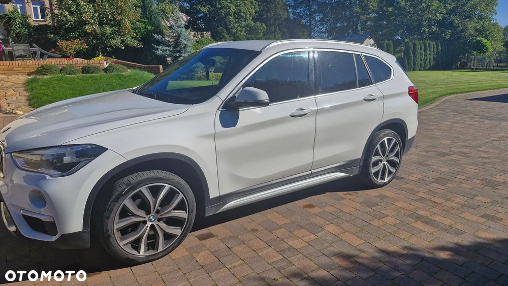 BMW X1 sDrive18d Sport Line - 4