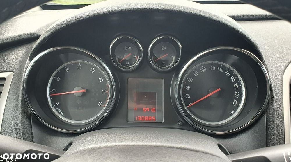 Opel Astra - 23