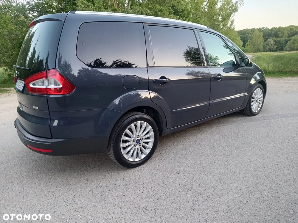 Ford Galaxy - 13