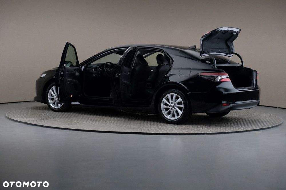Toyota Camry 2.5 Hybrid Comfort CVT - 7