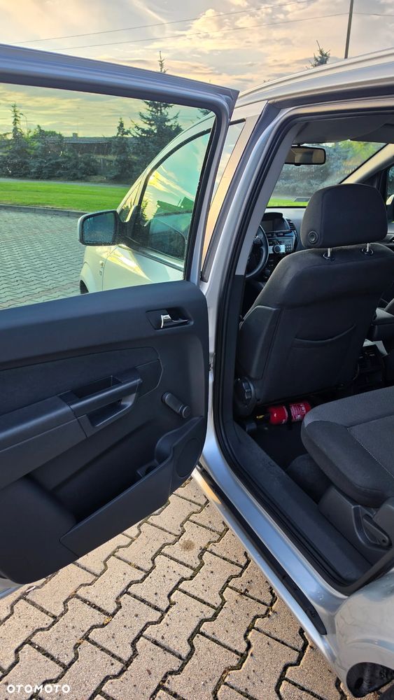 Opel Zafira 1.8 111 - 15