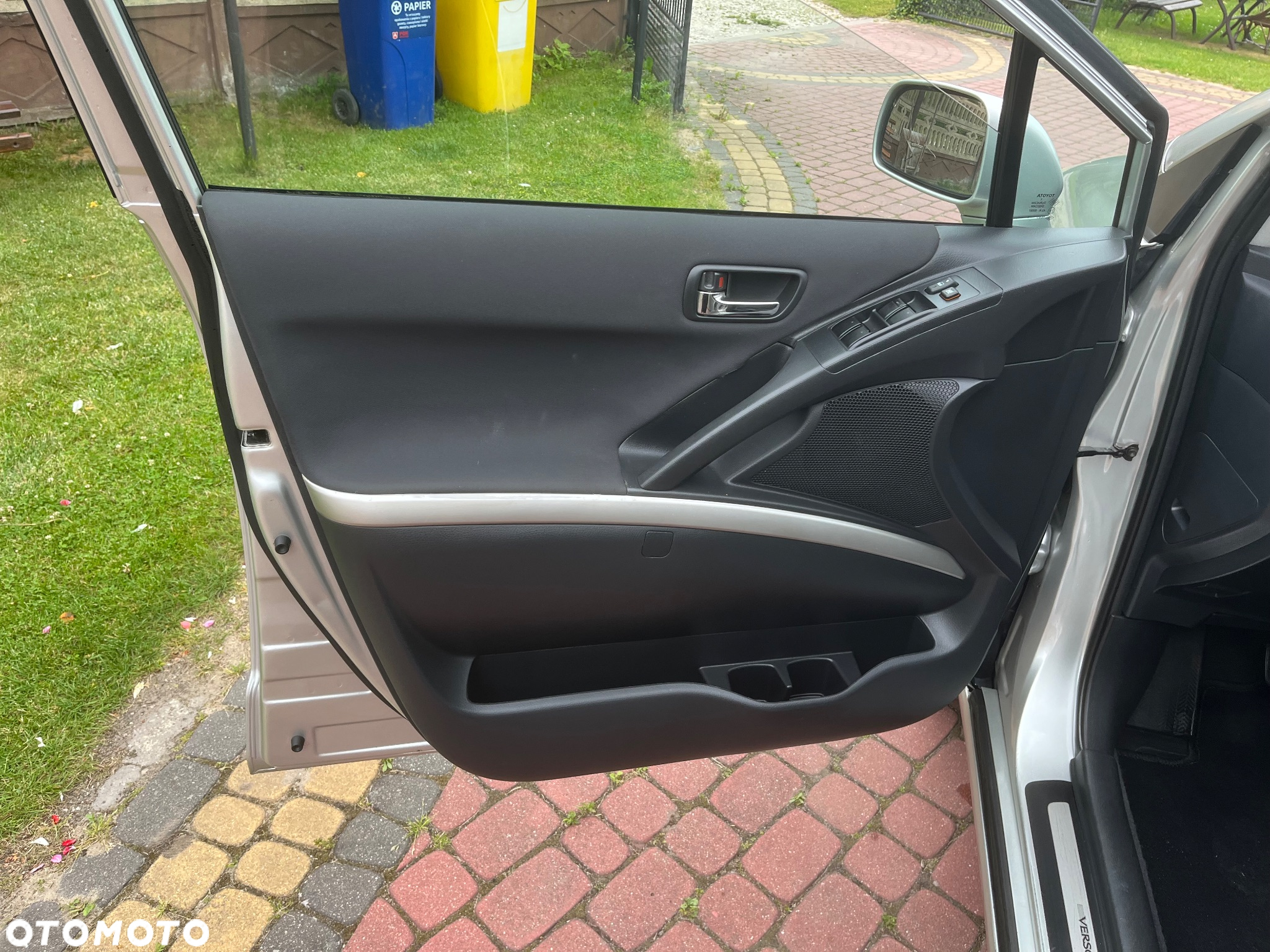 Toyota Corolla Verso 1.8 Sol + 7os - 12