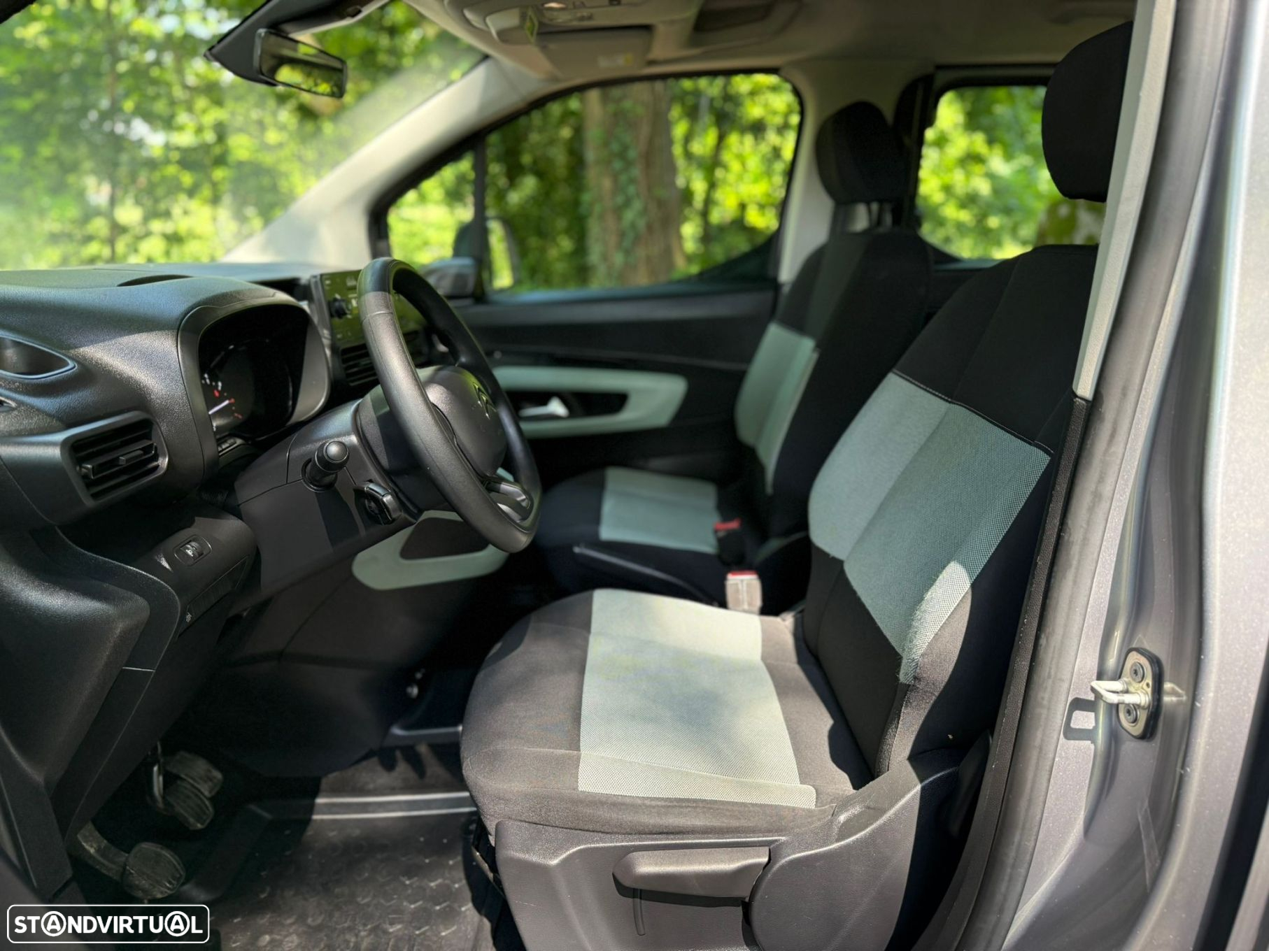 Citroën Berlingo 1.2 PureTech M Feel - 12