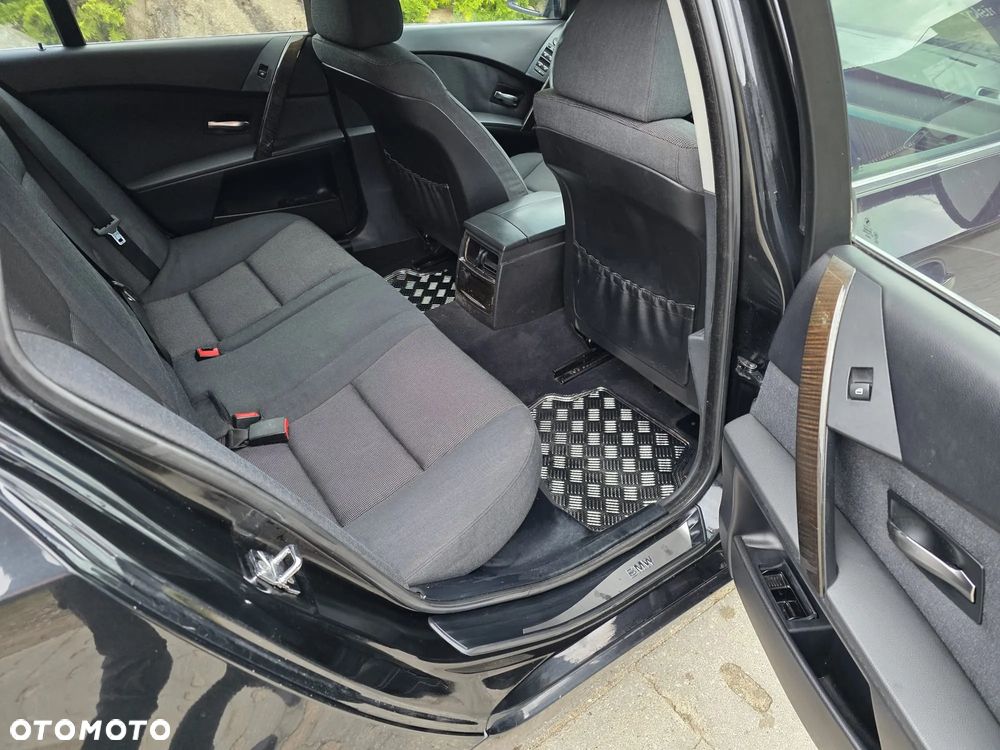 BMW Seria 5 - 12