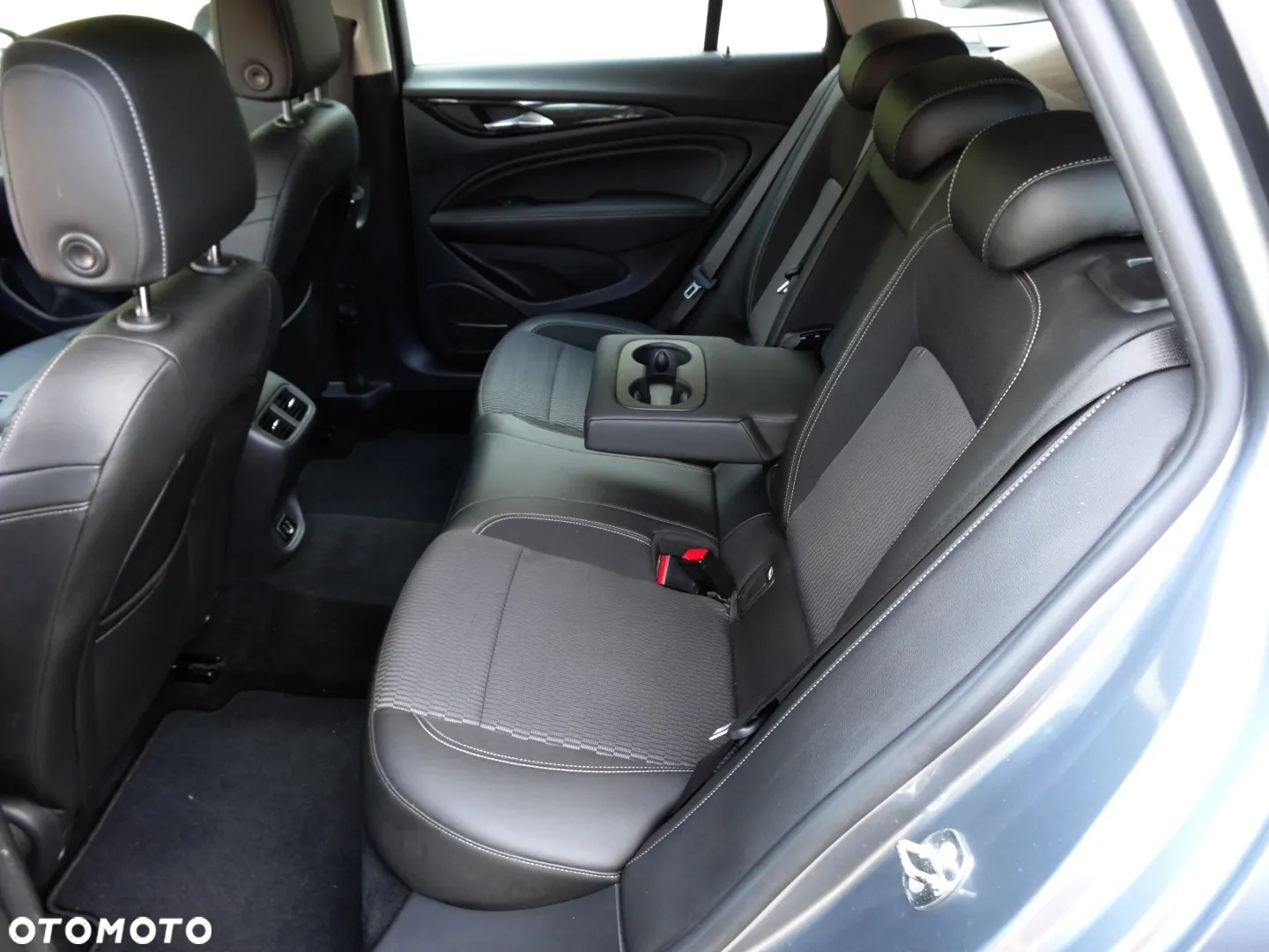 Opel Insignia 2.0 CDTI ecoFLEX Start/Stop Innovation - 29