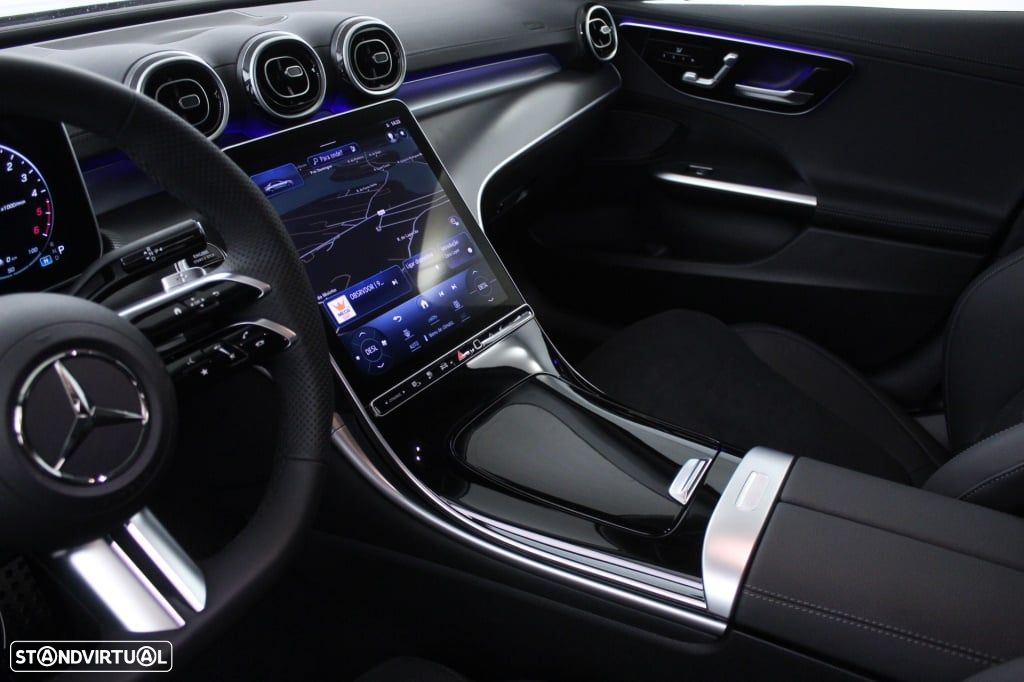 Mercedes-Benz C 300 de AMG Line - 32