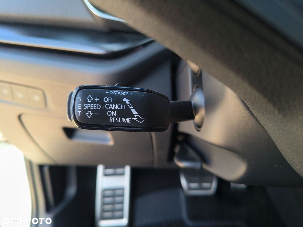 Skoda Octavia 1.5 TSI mHEV Sportline DSG - 24