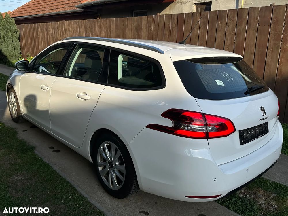 Peugeot 308 - 5